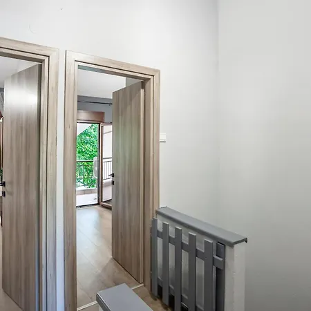 Akemi Seaside Hanioti