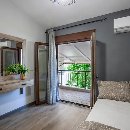 ヴィラ Akemi Seaside ハニオティス