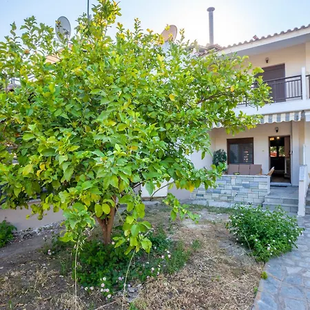 Vila Akemi Seaside Chanioti